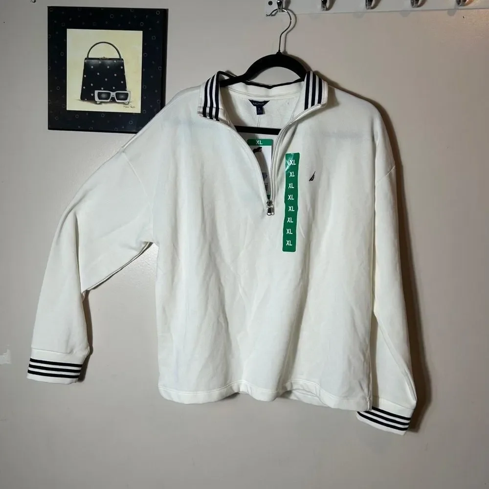 Nautica white sweater with Dark Blue Accents